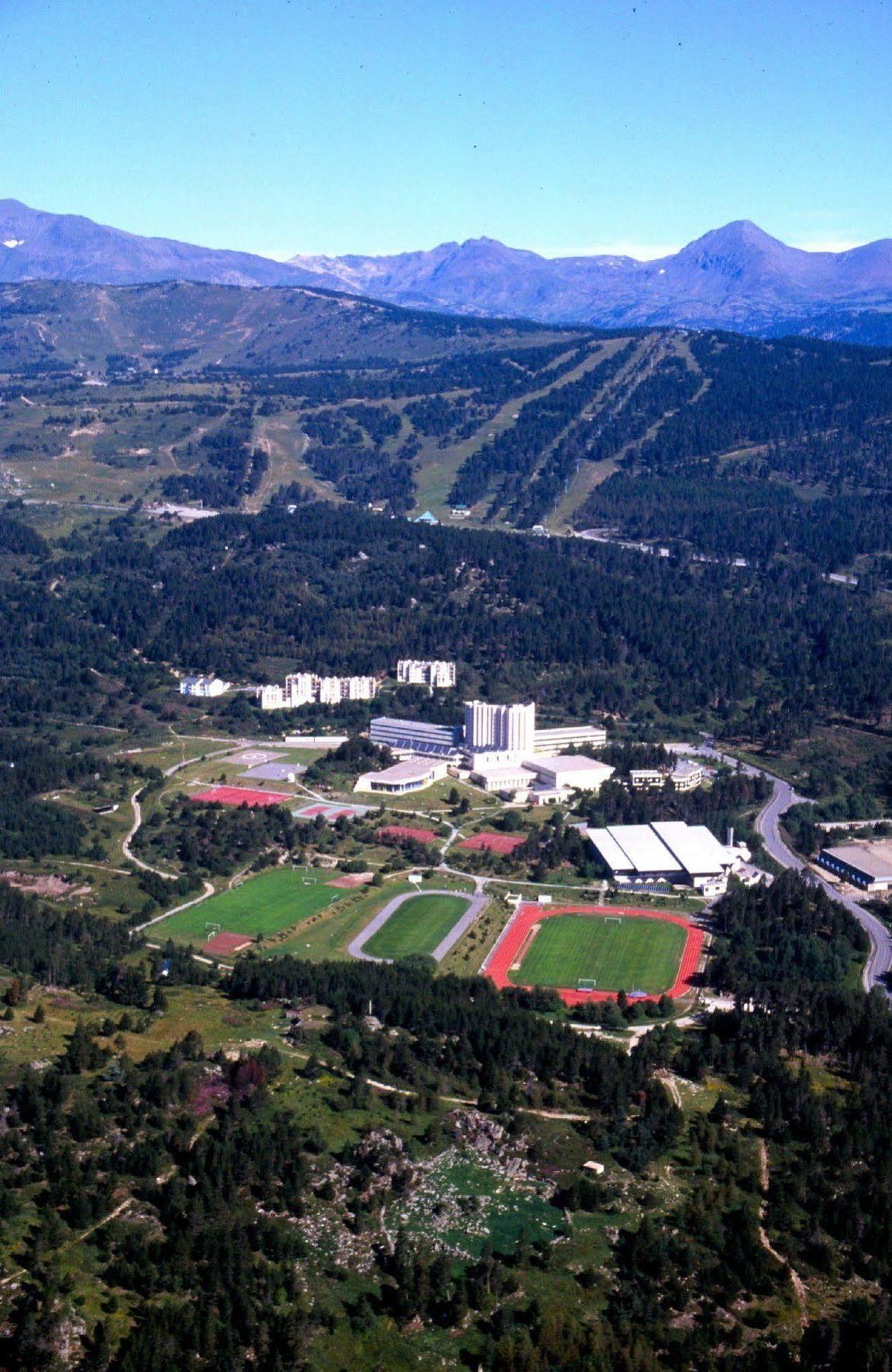 Carlit Hotel Font-Romeu-Odeillo-Via Eksteriør billede